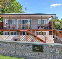 Beulah House Luxurious Accommodation - Queensland Tourism