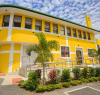 Big Bird Backpackers - QLD Tourism