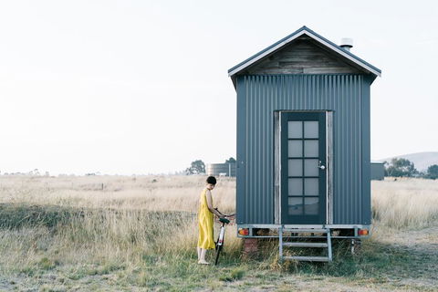 Big Tiny Altitude Tiny House Experience - QLD Tourism 0
