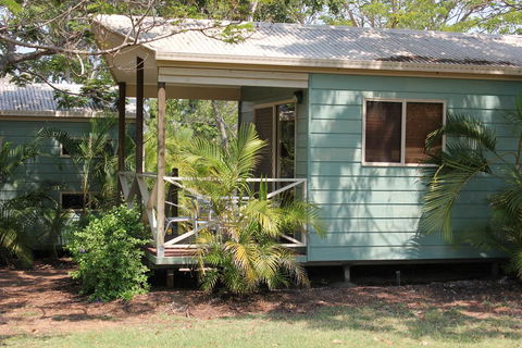 Big4 Aussie Outback Oasis Holiday Park - QLD Tourism 3