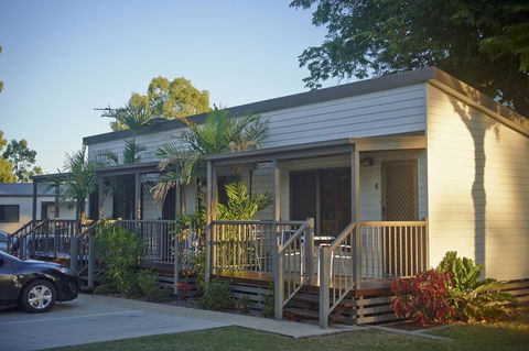 BIG4 Rowes Bay Beachfront Holiday Park - QLD Tourism 3