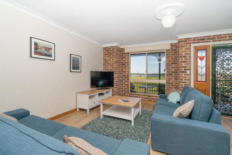 Birchgrove Terrace, Unit 4, Recreation Lane - QLD Tourism 2