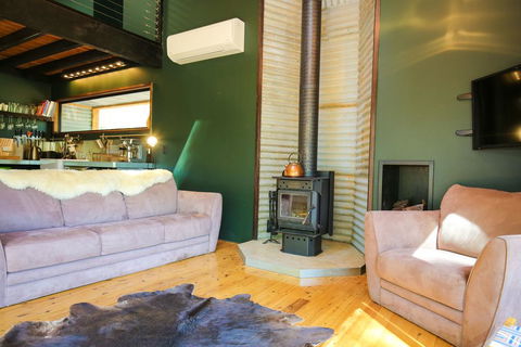 Black Mamba House - Queensland Tourism 2
