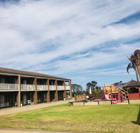 Black Swan Motor Inn - QLD Tourism