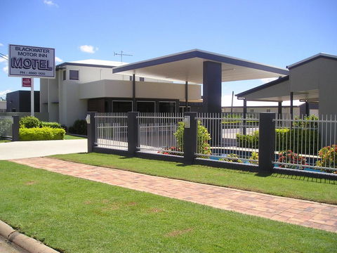 Blackwater Motor Inn - QLD Tourism 0