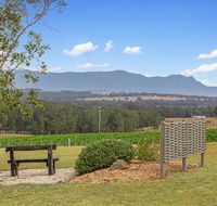 Blackwattle Retreats - Queensland Tourism