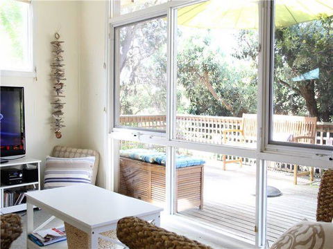 Blairgowrie Beach Escape - QLD Tourism 2