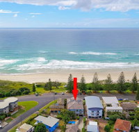 Blue Pacific 2 - Across the road from Pippi Beach