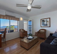Blue Vista Unit 8/13 Victoria Parade - QLD Tourism