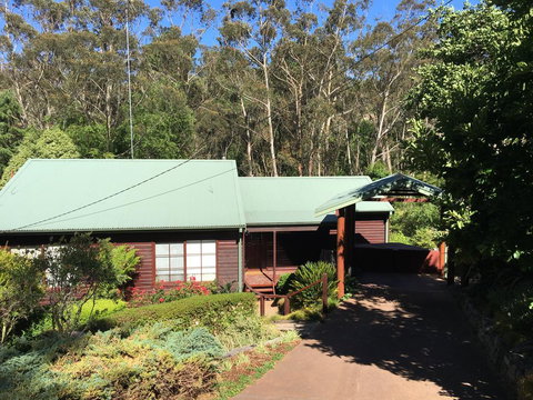 Bluebell Cottage - QLD Tourism 0