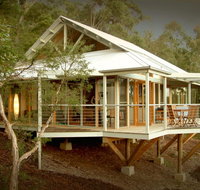 Bombah Point Eco Cottages - QLD Tourism