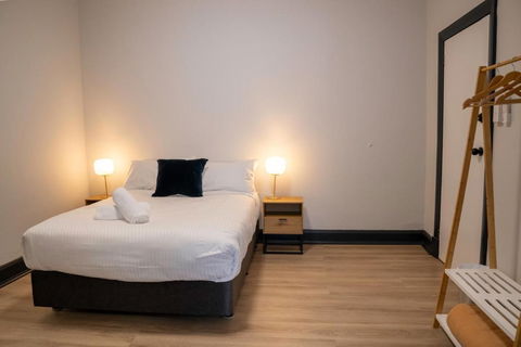 The Rec Hotel Waroona - Queensland Tourism 2