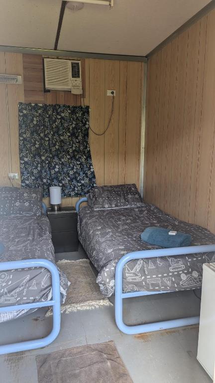 Widgiemooltha Caravan Park - QLD Tourism 1
