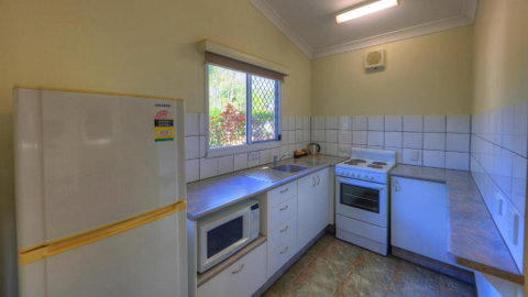 Batchelor Holiday Park - QLD Tourism 1