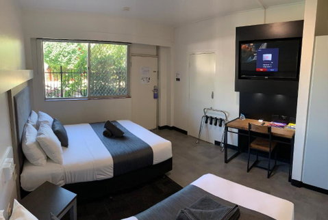 The Stuart Hotel-Motel - QLD Tourism 0