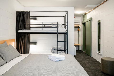 YHA Thredbo - Queensland Tourism 1