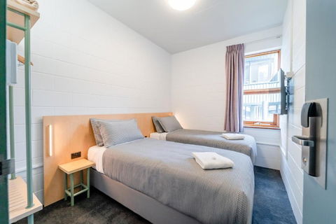 YHA Thredbo - Queensland Tourism 3