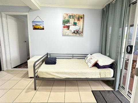 Zen Escape Guest House- Zen Garden Tiny Home, Nooky Studio - QLD Tourism 3