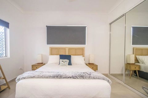 ZEN GARDEN - COZY 2-BR + Modern Design W/ Aircon - QLD Tourism 1