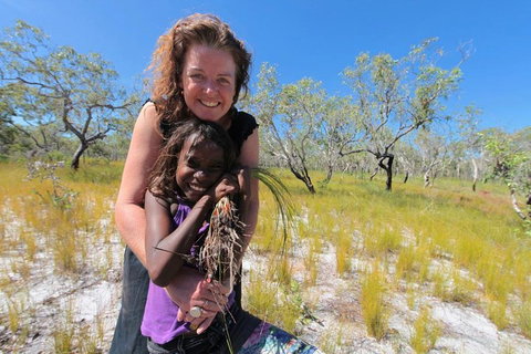 Gay-Wu Woman's 5 Day Yolngu Homeland Tour - Queensland Tourism 1