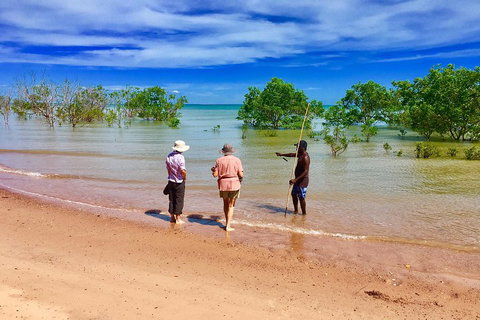 Gay-Wu Woman's 5 Day Yolngu Homeland Tour - Queensland Tourism 5