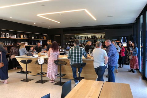Beer, Wine And Gin (The Ultimate Tastings.) - QLD Tourism 5