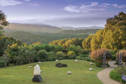 Byron Bay And Beyond Tour Including Cape Bryon Lighthouse Crystal Castle And Bangalow - QLD Tourism 5
