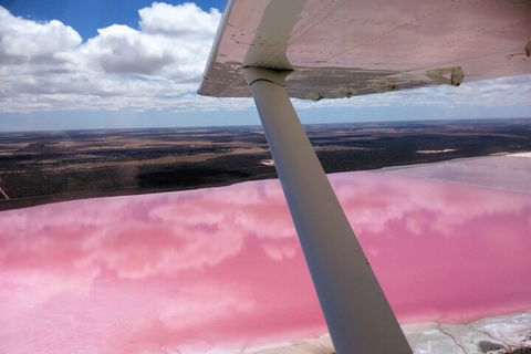 70-minute Pink Lake Scenic Flight - Queensland Tourism 0
