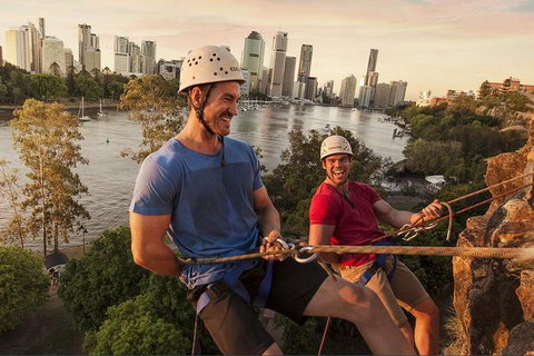 Abseiling The Kangaroo Point Cliffs In Brisbane - QLD Tourism 5