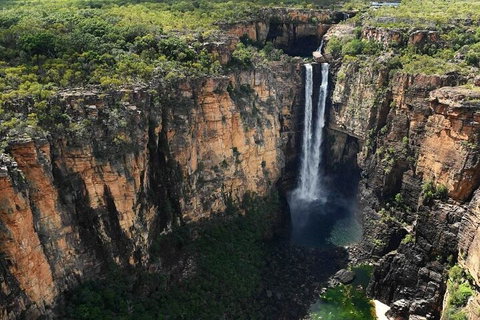 7 Days Darwin, Kakadu National Park, Katherine Gorge Touring Package - QLD Tourism 0