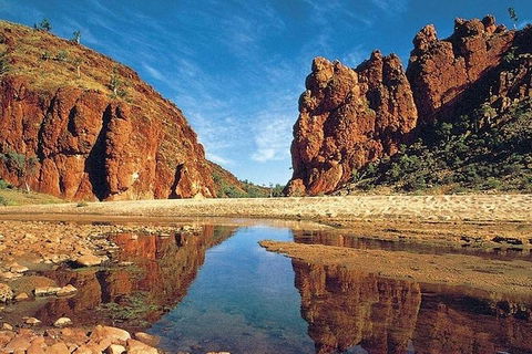 Alice Springs, Uluru Ayers Rock & Kings Canyon 8 Days Touring Package - QLD Tourism 4