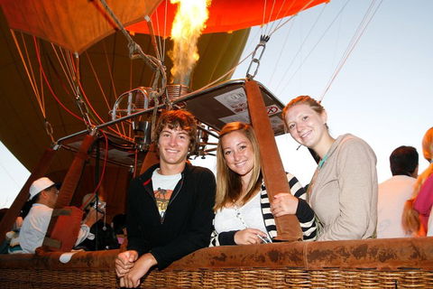 Hot Air Ballooning Tour From Cairns - QLD Tourism 2