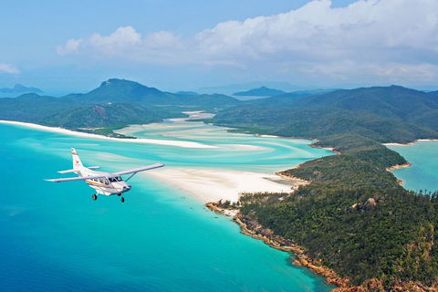 Fly & Sail Package (With Providence) - QLD Tourism 2