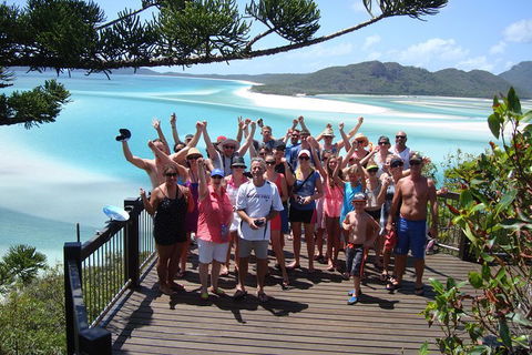 Whitehaven Beach And Hill Inlet | Awesome Beach BBQ | Family Friendly - QLD Tourism 1