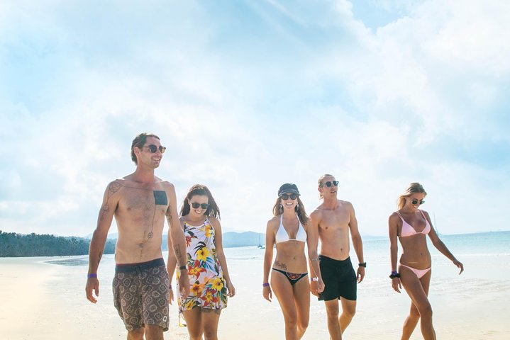  QLD Tourism