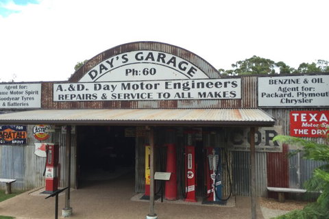 Private Tour To Paronella Park, Historic Village Herberton And Wild Life Wallaby - QLD Tourism 3