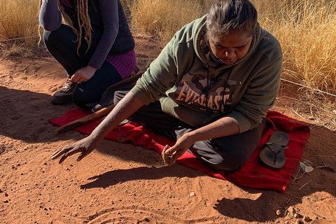 6 Day Red Centre Explorer With Accommodation - QLD Tourism 1
