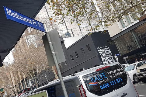 Live Like A Local: Explore Some Favourite Spots On A Playful Audio Walking Tour - QLD Tourism 2