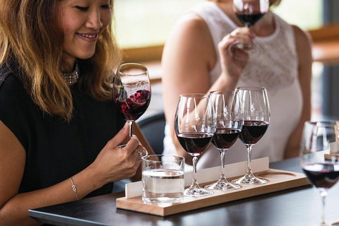 Adelaide Hills Regional / Hahndorf German Village Tour - Queensland Tourism 5