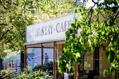 Lake Mountain Snow Trip Including Yarra Valley Chocolaterie From Melbourne - QLD Tourism 2