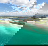 Deluxe Seaplane Tour Noosa to Glasshouse Adventure for 2 with Photobook - QLD Tourism