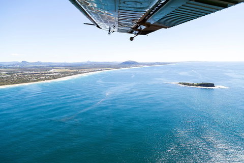 Deluxe Seaplane Tour Noosa To Glasshouse Adventure For 2 With Photobook - QLD Tourism 5
