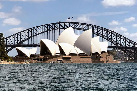 Discover Sydney - Botanic - QLD Tourism 4
