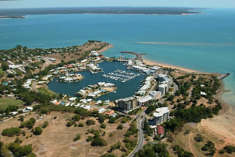 Darwin Shore Excursion: Hop-on Hop-off Bus Tour - QLD Tourism 4
