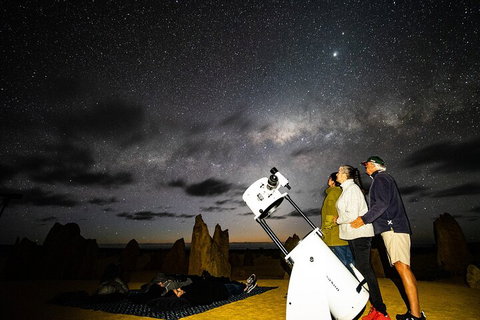 Pinnacles Desert Sunset Stargazing Tour - QLD Tourism 4