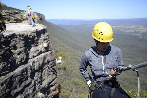 Half-Day Abseiling Adventure In Blue Mountains National Park - Queensland Tourism 3
