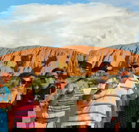 Ayers Rock Day Trip from Alice Springs Including Uluru Kata Tjuta and Sunset BBQ Dinner - QLD Tourism